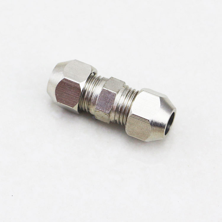 Accesorio de tubo de casquillo - Compression Fitting Brass reseña y precio